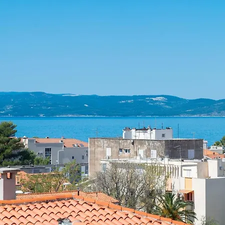 Апартаменты M6 *